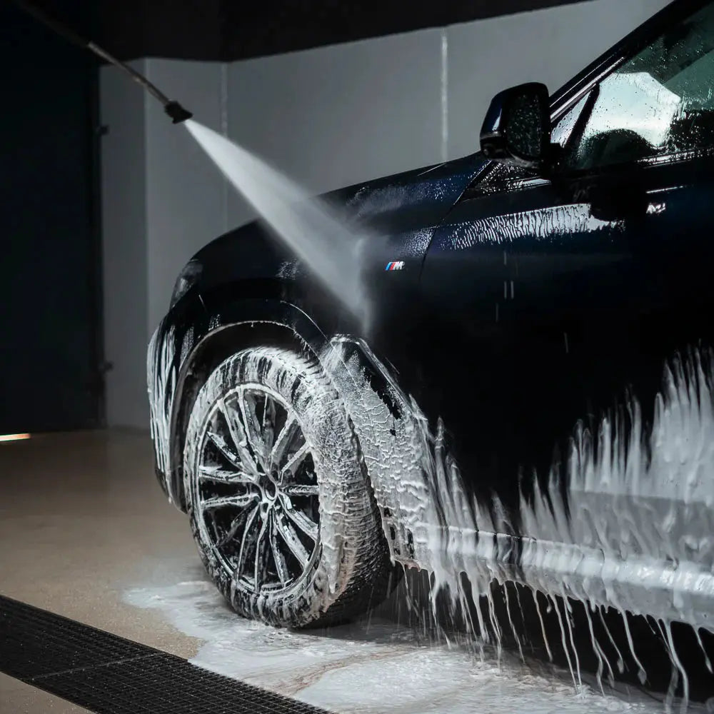 Spumone Self Nettoyant de prélavage et dégraissant universel pour car-wash Fra-Ber