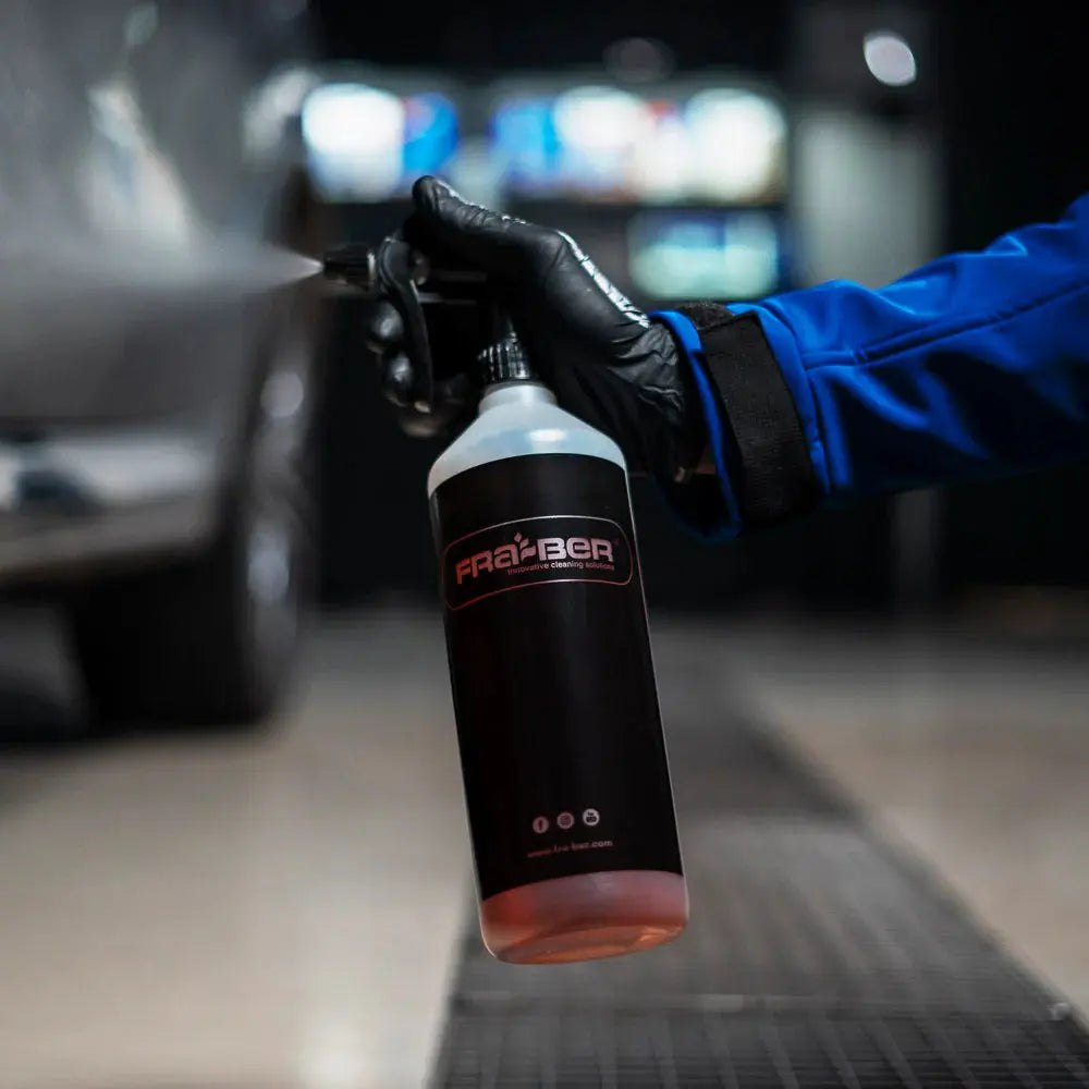 Spumone Self Nettoyant de prélavage et dégraissant universel pour car-wash Fra-Ber