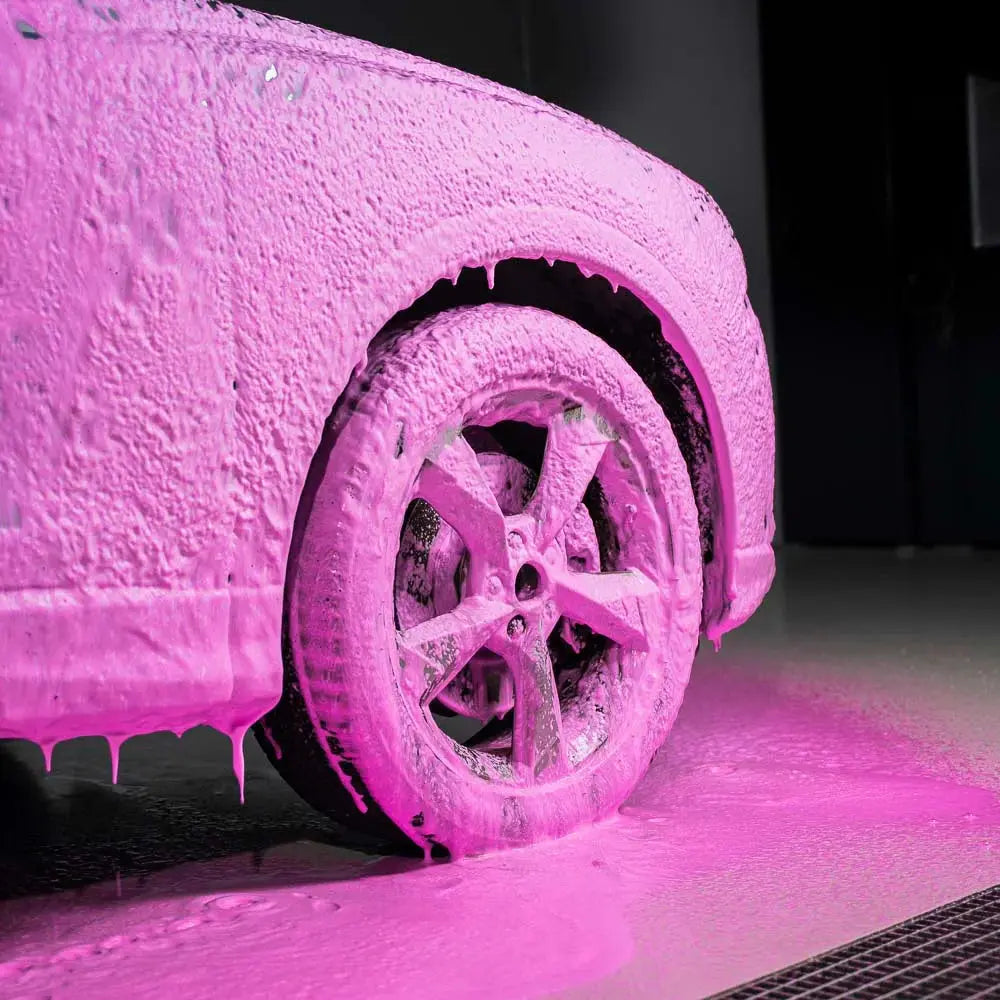 Trifoam Shampoing avec mousse active bleu fuchsia vert ou jaune Fra-Ber